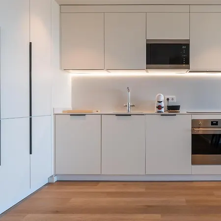 New 2 Bedroom With Pool & Ocean View * Algés