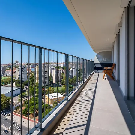 New 2 Bedroom With Pool & Ocean View Algés