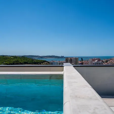 Appartement New 2 Bedroom With Pool & Ocean View